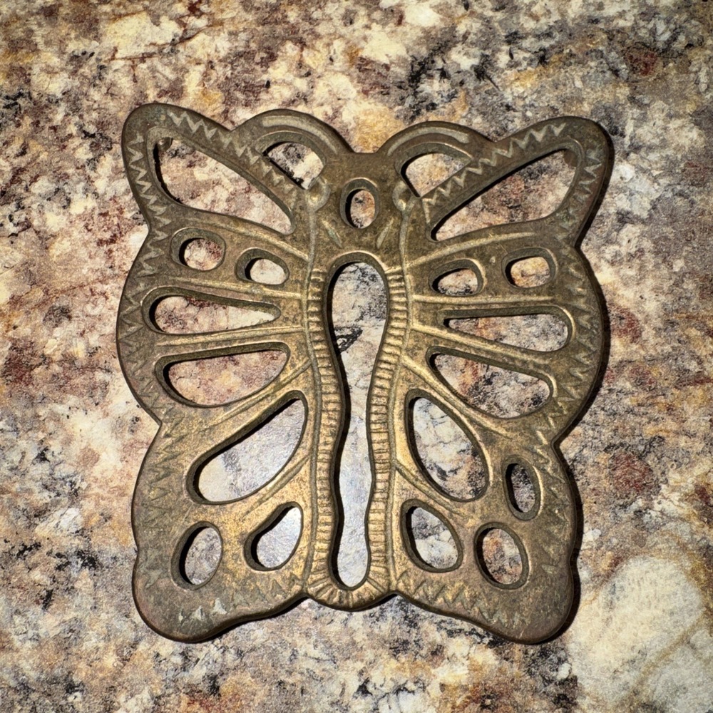 VTG  Brass Butterfly Trivet / Wall hanging MCM Decor Hot Pad Pot Holder Footed